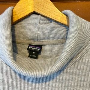 Patagonia Waffle Pullover SweatShirt - medium